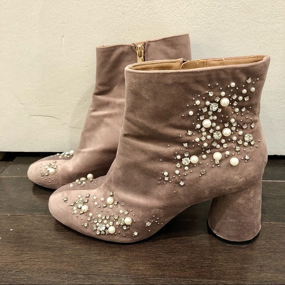 Zara Shoes - Zara heeled boots